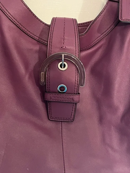 Coach Purple Leather Hobo Shoulder Bag Turnlock Buckle Large EUC - Picture 3 of 14